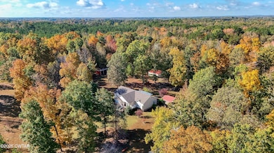 555 Brandon Rd, Huntingdon, TN 38344 - photo 3