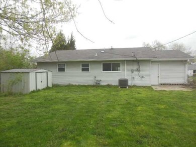 2831 E Berwyn St, Indianapolis, IN 46203 - photo 3