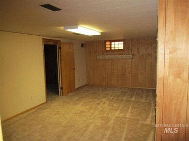 2001 Yale Ave, Burley, ID 83318 - photo 4