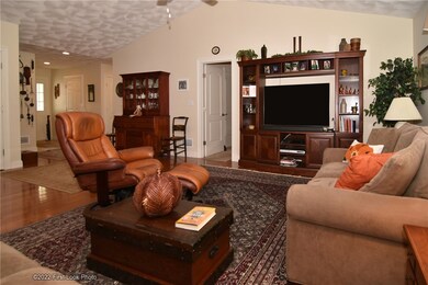 108 Country Meadow Ln, Glocester, RI 02814 - photo 5