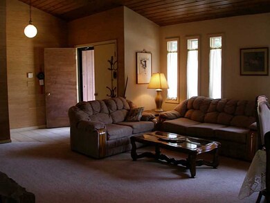 65 Larkspur Dr, Cranston, RI 02920 - photo 4