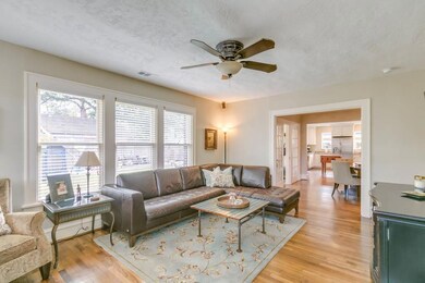 602 Walton St, Houston, TX 77009 - photo 2