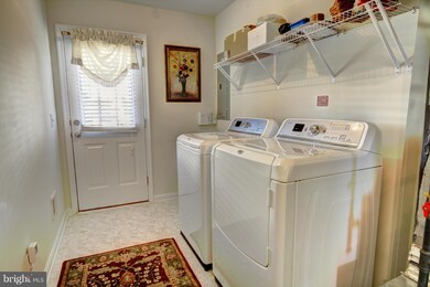 43541 Wheadon Terrace, Chantilly, VA 20152 - photo 6