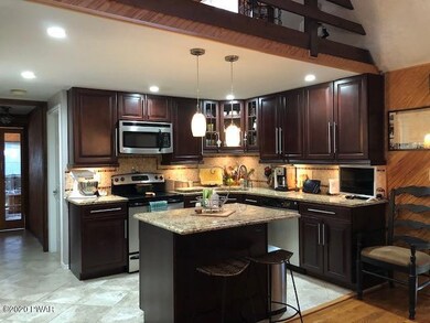 131 Hillcrest Dr, Lords Valley, PA 18428 - photo 7