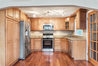 18 Filomena Rd unit 2, Roslindale, MA 02131 - photo 3