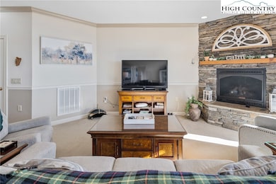 166 Trails End unit 34D, Sugar Mountain, NC 28604 - photo 6