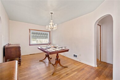 1937 Broadview Place, Aliquippa, PA 15001 - photo 6