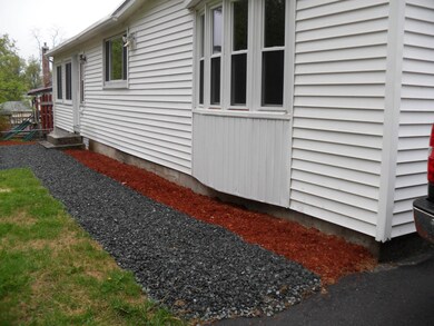 23 Prospect St, Whitefield, NH 03598 - photo 4