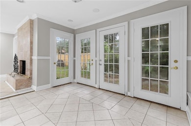 Wonderful sunroom!