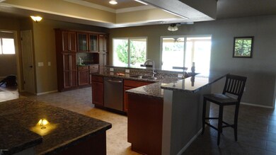 17803 N Lindgren Ave, Sun City, AZ 85373 - photo 5