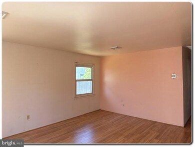 10 Bancroft Ln, Willingboro, NJ 08046 - photo 4