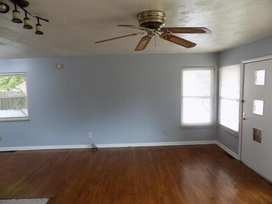 4271 Colby Ave, Columbus, OH 43227 - photo 5