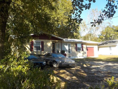 Side/ Front of House