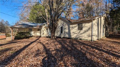 5257 Seagrove Plank Rd, Asheboro, NC 27205 - photo 2