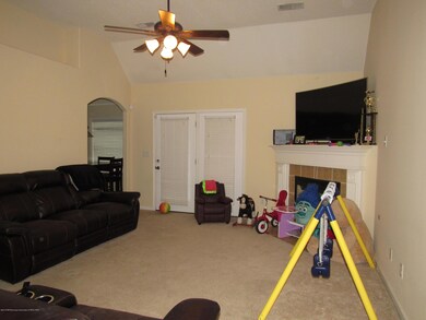 805 Cobblestone Ln, Hernando, MS 38632 - photo 2