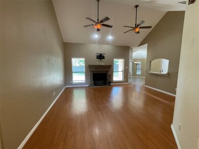 312 Jade Ln, Weatherford, TX 76086 - photo 3