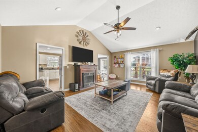 5740 Cumbee Rd, Hopkinsville, KY 42240 - photo 7