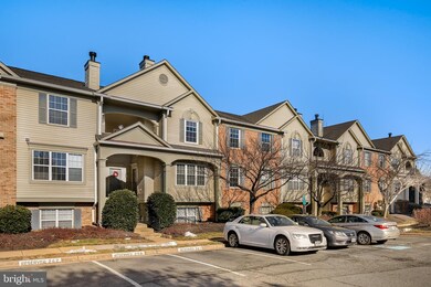 8068 Stonewall Brigade Ct unit 204, Manassas, VA 20109 - photo 3