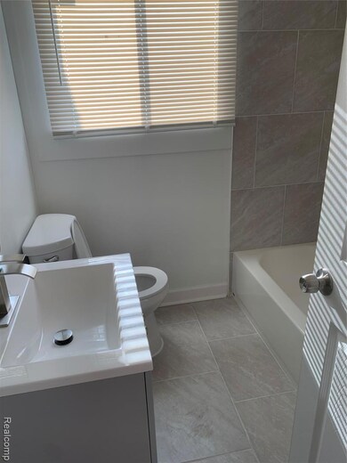 5737 Barham St, Detroit, MI 48224 - photo 6