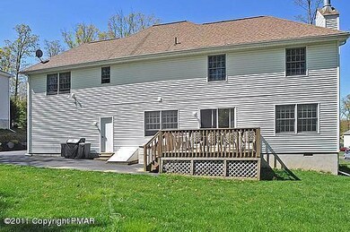 332 Escoll Dr, East Stroudsburg, PA 18301 - photo 6