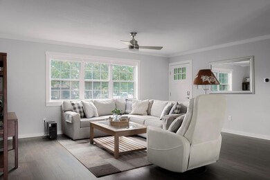 902 N Adams St, Fredericksburg, TX 78624 - photo 6