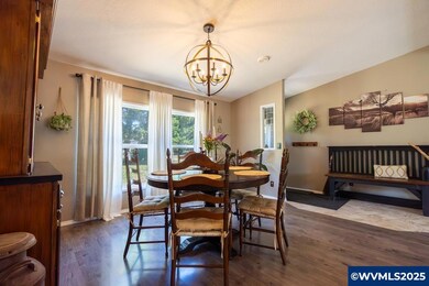 165 8th Place, Mill City, OR 97360 - photo 6