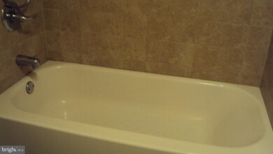 396 West Ct, Glen Burnie, MD 21061 - photo 7