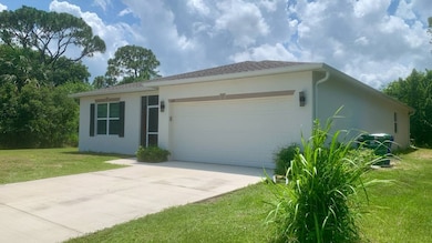 450 Hazel St, Sebastian, FL 32958 - photo 4