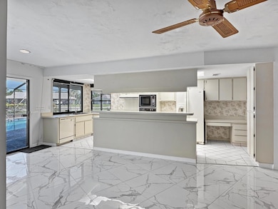 5506 Echo Pines Cir W, Fort Pierce, FL 34951 - photo 5