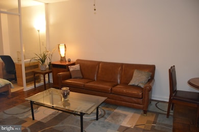 The President Condo unit 111, Washington, DC 20037 - photo 7