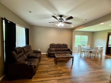 70 Knox St, Corbin, KY 40701 - photo 3