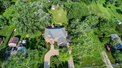 10058 Potter Rd, Des Plaines, IL 60016 - photo 2