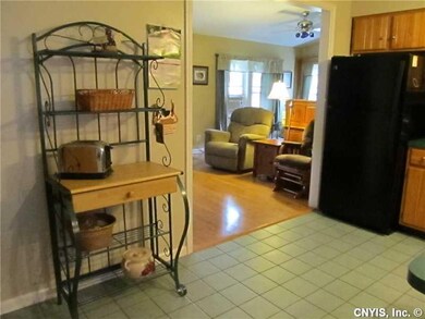 Family Room. Kitchen to Family Room