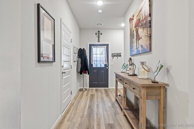 7402 E 89th St N, Owasso, OK 74055 - photo 3