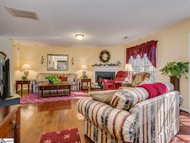 4 Riverchase Ct, Simpsonville, SC 29680 - photo 5