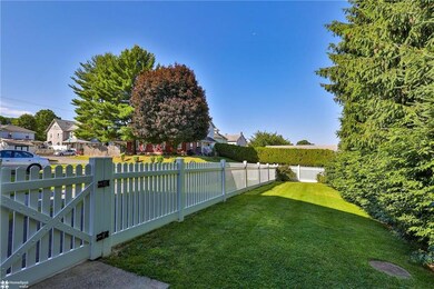 120 S 5th St, Emmaus, PA 18049 - photo 6