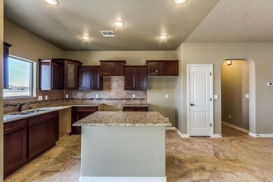 13653 Beobridge Ave, El Paso, TX 79928 - photo 5