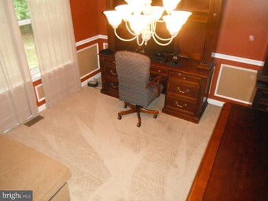 8025 Settle Ct, Waldorf, MD 20603 - photo 6