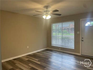 1340 E Henry St, Savannah, GA 31404 - photo 4