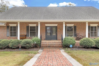 489 Solitude Ave, Albertville, AL 35950 - photo 4