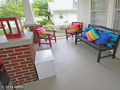 8104 Carroll Ln, Silver Spring, MD 20910 - photo 2