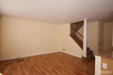 202 Somerset Ct, Princeton, NJ 08540 - photo 5