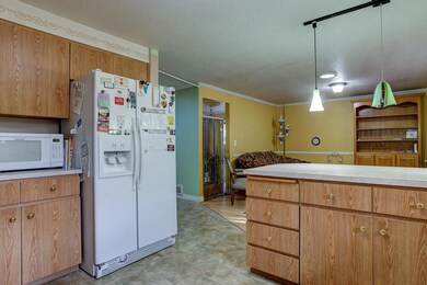 19455 Apache Road-7