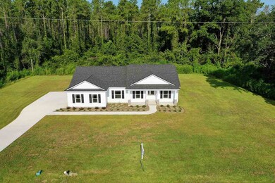 320 Parkside Cir, Crawfordville, FL 32327 - photo 2