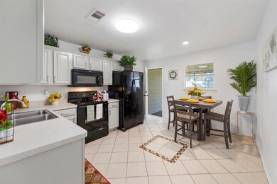 24122 Wild Horse Ln, Hockley, TX 77447 - photo 7