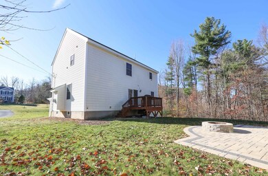 121 Badger Hill Dr, Milford, NH 03055 - photo 6
