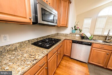 2025 Paisley Ct, Woodbridge, VA 22191 - photo 3
