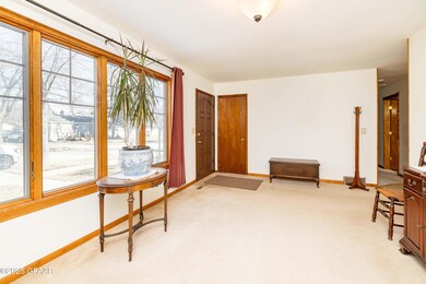 1705-8th-Ave-N-007