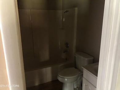 2710 Tabor Loop, Crossville, TN 38571 - photo 5