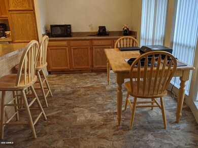 eat-in area